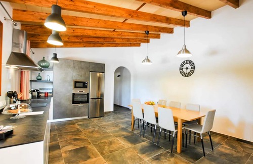 Santa Maria del Cami Ski Chalet | 7Xemeneies