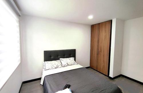 Usaquen Apartment | 8 Apartaestudio Cedritos independiente
