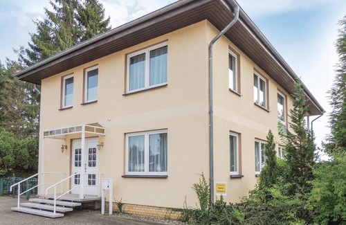 Langendorfer Berg House | 8 bedroom accommodation in Stralsund