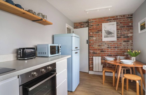 Bridport Cottage | 8 Biddlecombe Orchard
