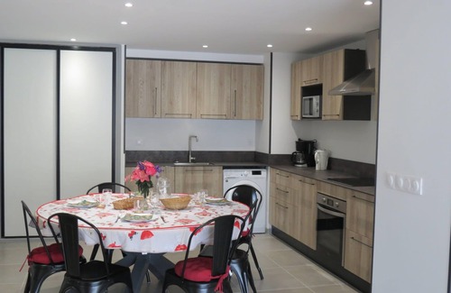 Albiez-le-Vieux Apartment | 8-guest apartment in Albiez with large balcony