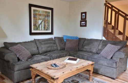 Overlook Park House | 8 Leisure