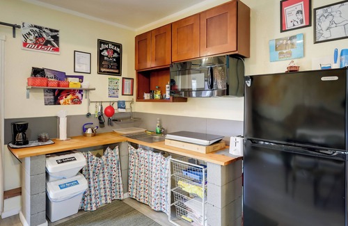 Highland Park Apartment | 8 Mi to Pike Place Market: Unit Near Bus & Park