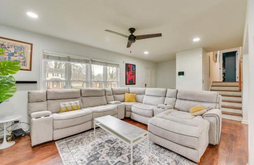 Charlotte House | 8 Mi to Uptown Home with Hot Tub in Charlotte!