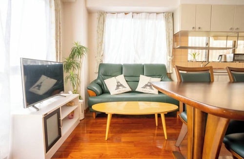 Tsuboya Apartment | 8 min walk to Kokusai DoriFree WiFi smile201/Naha Okinawa