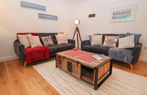 Rhosneigr Apartment | 8 Pen Llanw Tides Reach