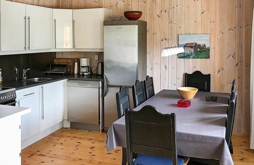 Voss Apartment | 8 person holiday home in skulestadmo