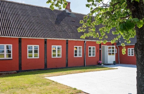 Østermarie House | 8 person holiday home in stermarie