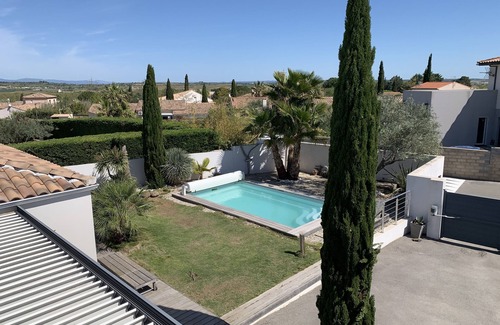 Montblanc Villa | 8-person villa with pool, 17km from Cap d'Agde and Pézenas
