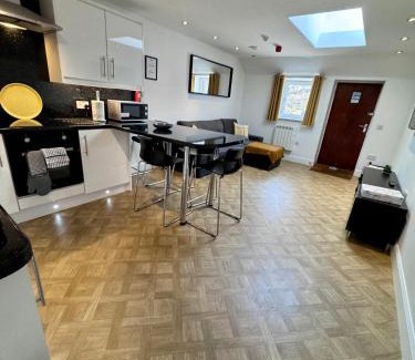 Fort William Apartment | 8 Sheraton Apartments