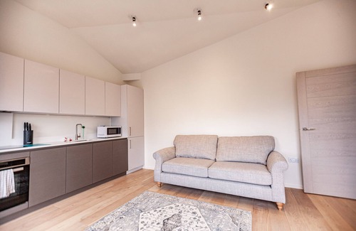 St Leonards-On-Sea Apartment | 8 The Hideaway