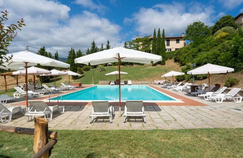 Dicomano Other | 80 m² Accommodation ∙ 2 bedrooms ∙ 6 guests