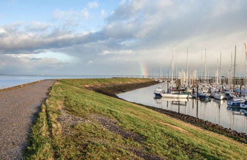Colijnsplaat Apartment | 80 m² Apartment ∙ 2 bedrooms ∙ 4 guests