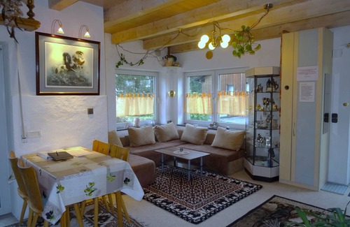 Raisting Apartment | 80 m² Apartment ∙ 2 bedrooms ∙ 5 guests