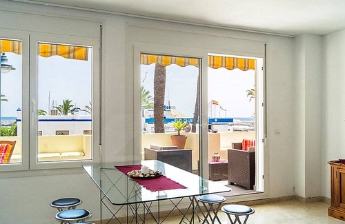 Estepona Apartment | 80 m² Apartment ∙ 2 bedrooms ∙ 4 guests