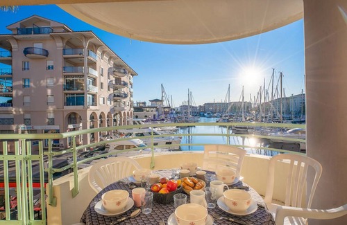 Frejus Port Apartment | 80 m² Apartment ∙ 2 bedrooms ∙ 6 guests