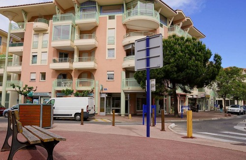 Frejus Port Apartment | 80 m² Apartment ∙ 2 bedrooms ∙ 6 guests