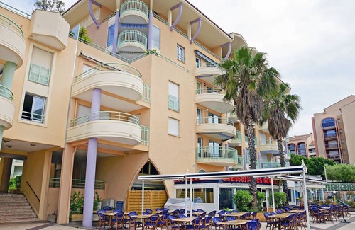 Frejus Port Apartment | 80 m² Apartment ∙ 2 bedrooms ∙ 6 guests