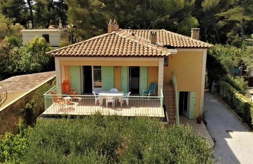 Le Brusc Apartment | 80 m² Apartment ∙ 2 bedrooms ∙ 4 guests