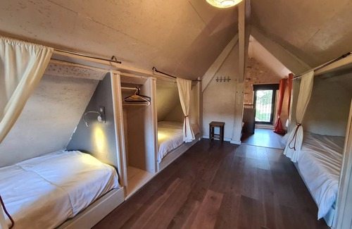 Le Menoux House | 80 m² House ∙ 2 bedrooms ∙ 6 guests
