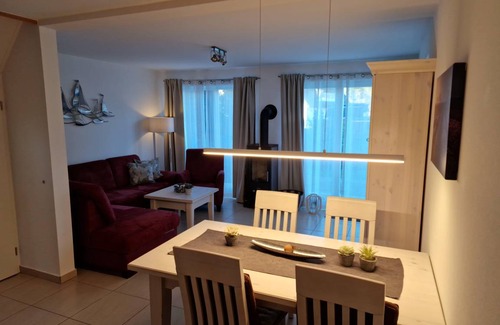 Glowe House | 80 m² House ∙ 2 bedrooms ∙ 4 guests