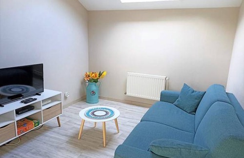 Saint-Leonard House | 80 m² House ∙ 2 bedrooms ∙ 4 guests