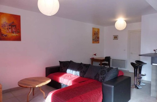 Poezat House | 80 m² House ∙ 3 bedrooms ∙ 6 guests