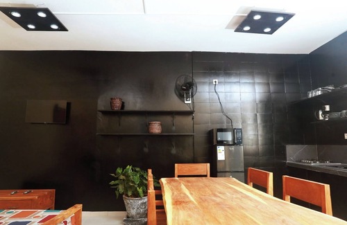 Ngaparou Apartment | 80 meters from the beach, apartment with 1 living room + 1 bedroom + 2 bathrooms.