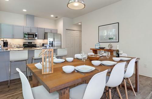 Homosassa Villa | 80 yards to water! Community pool, newly built, families welcome!