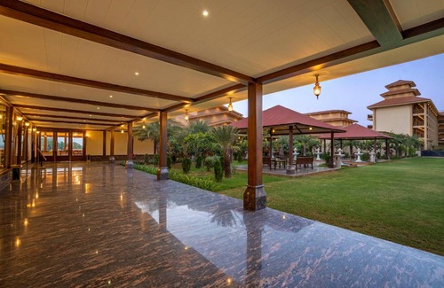Palanpur Resort | 800 m² Resort ∙ 2 guests