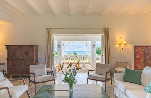 Marbella Villa | 800 m² Villa ∙ 8 bedrooms ∙ 16 guests