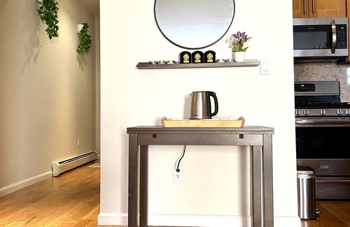 Williamsburg Apartment | 800 sqft Modern Loft located in the most prime area in Williamsburg + Elevator