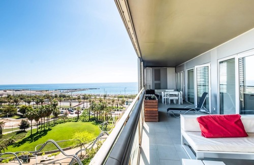 Diagonal Mar i el Front Maritim del Poblenou Apartment | 808 - Beachfront Apartment w/Pool