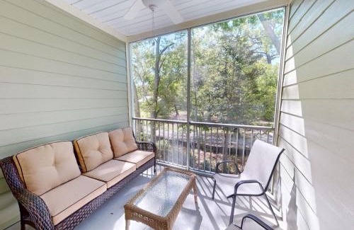 Murrells Inlet Apartment | 81 Del Ray Drive 2B 3 Bedroom condo with pool close to the Marshwalk