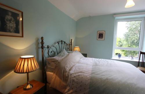 Cowbridge House | 81 Eastgate