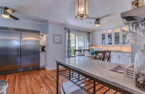 Bradley Beach House | 82 Inskip Avenue - 3-bedroom house in Ocean Grove with coastal decor