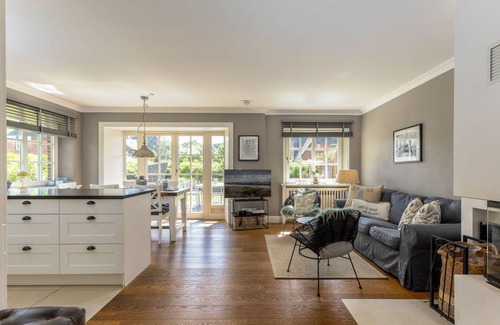 Tinnum Apartment | 82 m² Apartment ∙ 2 bedrooms ∙ 4 guests