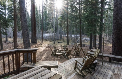 Truckee Cabin | 824 Beaver Pond