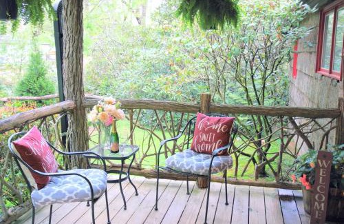 Highlands House | 826 Wilson Road