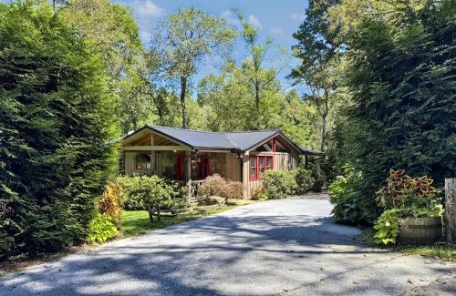 Highlands House | 826 Wilson Road
