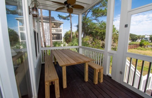 Saint Helena Island House | 83 Ocean Creek Blvd