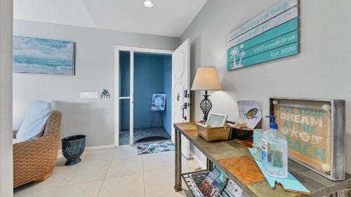 Punta Gorda House | 830 Coronado