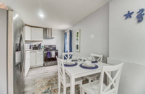 West Pensacola Apartment | 84 m² Apartment ∙ 1 bedroom ∙ 6 guests