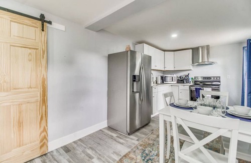 West Pensacola Apartment | 84 m² Apartment ∙ 1 bedroom ∙ 6 guests