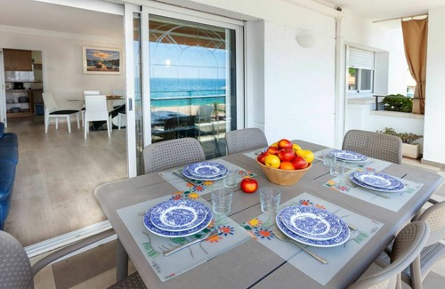 Lloret de Mar Apartment | 84 m² Apartment ∙ 3 bedrooms ∙ 6 guests