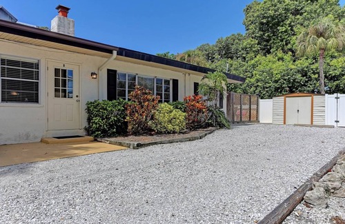 Anna Maria House | 84 m² House ∙ 2 bedrooms ∙ 4 guests
