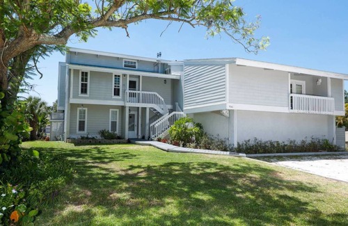 Grove City Villa | 84 m² Villa ∙ 2 bedrooms ∙ 4 guests