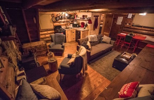 Jackson Cabin | 85 Dundee · Cozy Log Cabin/Private Hot Tub/Brook/Fireplace