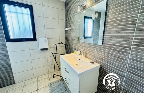 Roquefort-des-Corbieres House | 85 m² House ∙ 3 bedrooms ∙ 6 guests