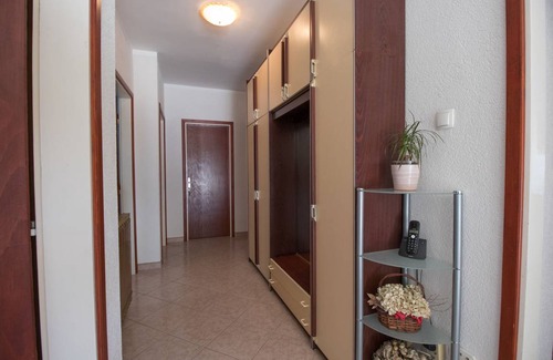Novi Vinodolski Apartment | 85 m² Apartment ∙ 2 bedrooms ∙ 5 guests